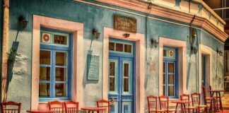 Co tak cyka w Grecji?